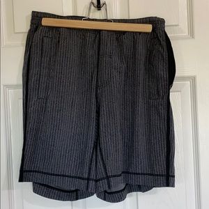 Lululemon Men’s Large Shorts